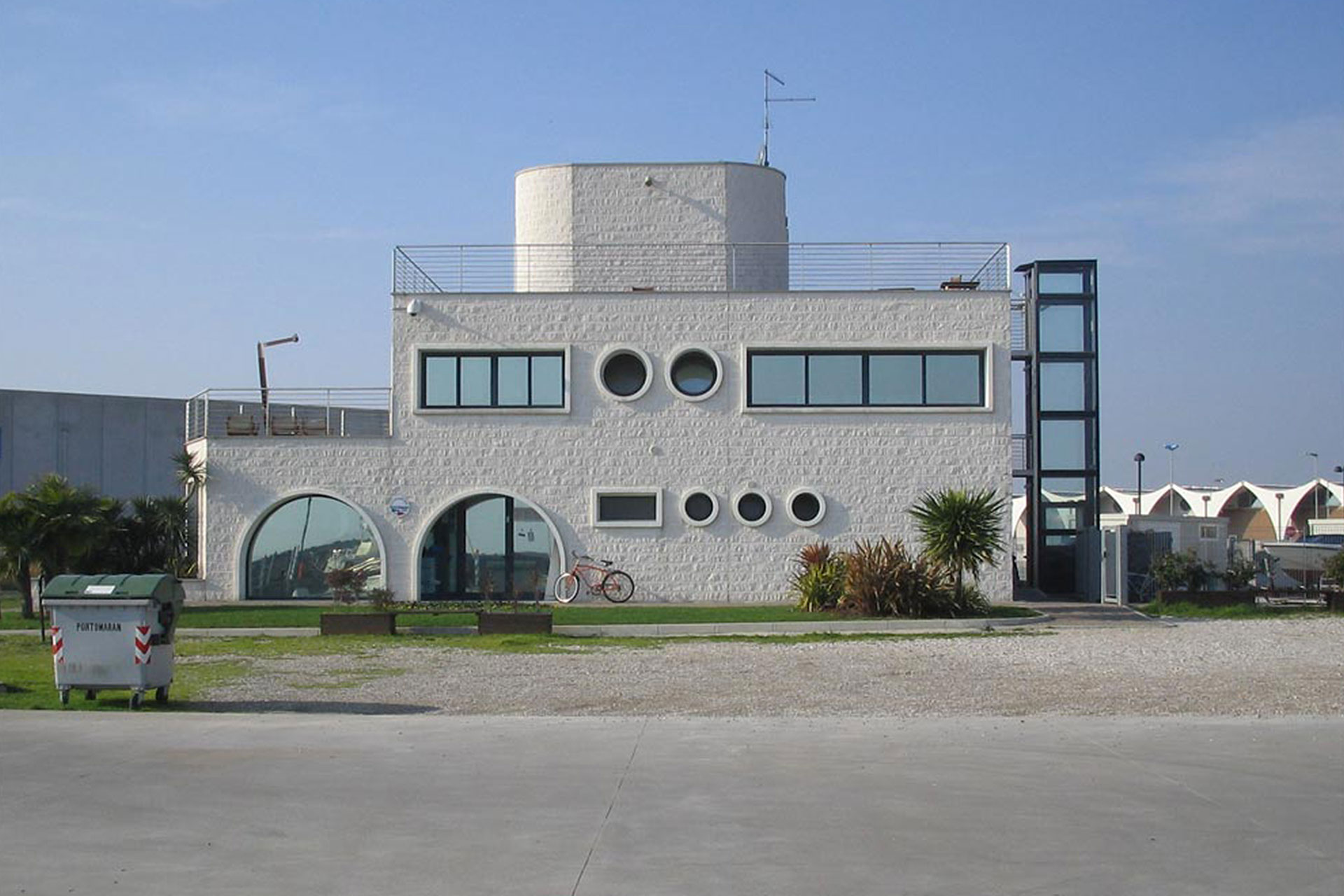 Produzione e vendita Infissi e porte interne fvg